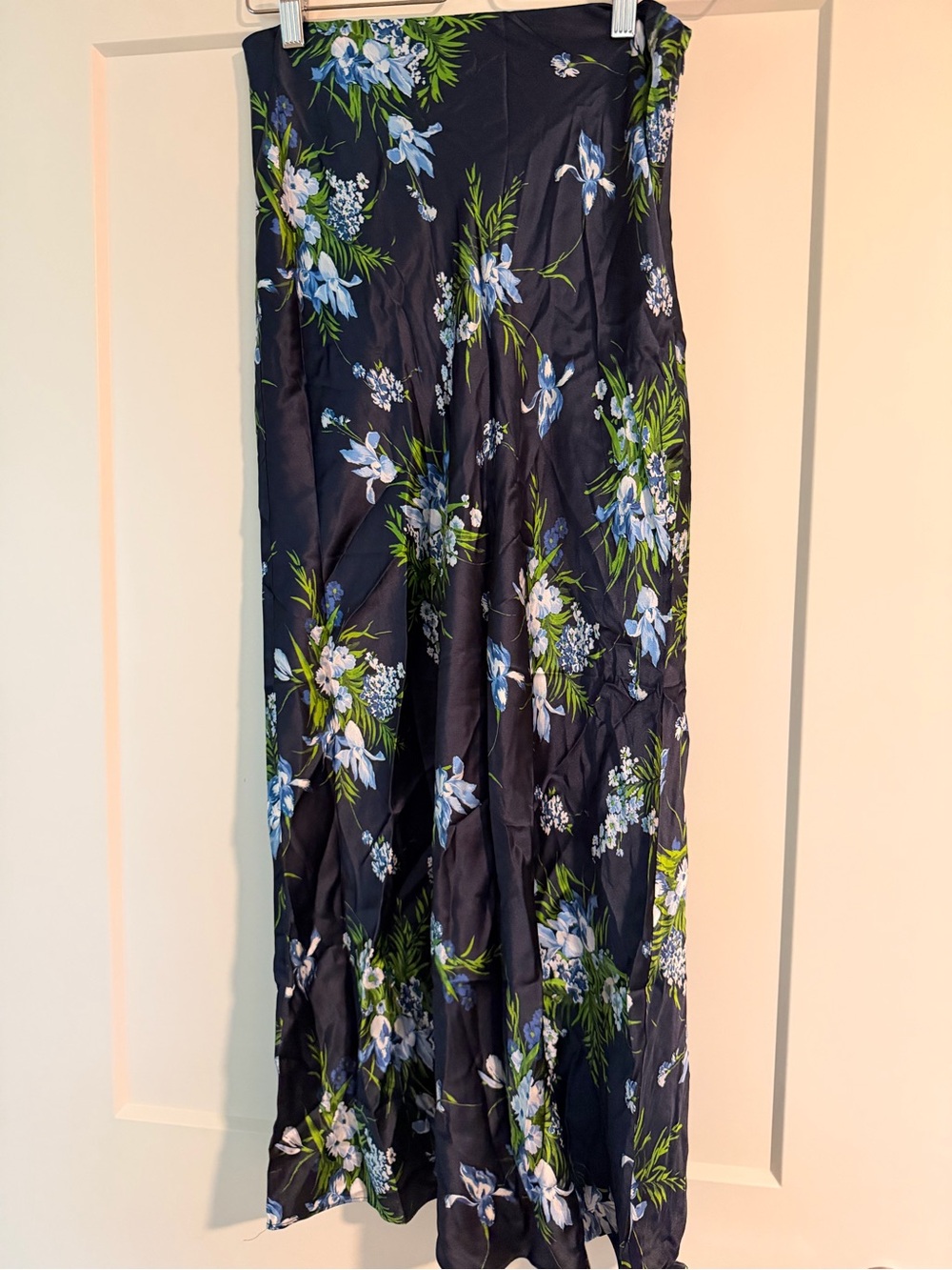 Veronica Beard Clover Floral Silk Blend - Picture 5 of 7